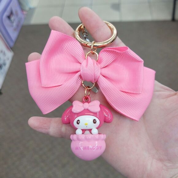Brand New Sanrio My Melody Pearl Keychain - Picture 1 of 9